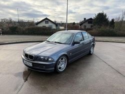Grau Gebraucht 2001 BMW 325 Performance Limousine | 2.900 € (Superpreis)