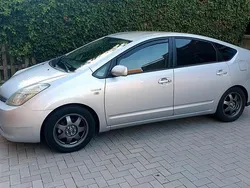 Grau Gebraucht 2006 Toyota Prius Kleinwagen | 4.200 € (Teuer)