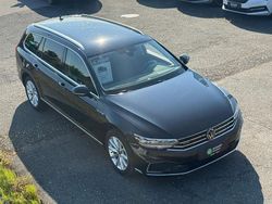 Deep black perleffekt Gebraucht 2022 VW Passat GTE Kombi | 24.900 € (Fairer Preis)