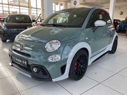 Grün Gebraucht 2020 Abarth 695 70th Anniversary Kleinwagen | 25.300 € (Fairer Preis)