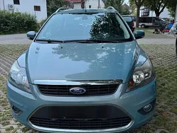 Blau Gebraucht 2008 Ford Focus Kombi | 2.000 € (Fairer Preis)