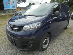 Blau Gebraucht 2022 Opel Vivaro Edition Van | 10.948 € (Superpreis)
