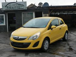 Gelb Gebraucht 2012 Opel Corsa Selection Kleinwagen | 2.449 € (Fairer Preis)
