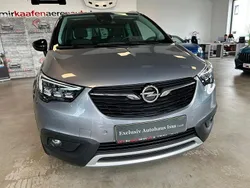 Grau Gebraucht 2020 Opel Crossland X Ultimate SUV | 14.990 € (Fairer Preis)