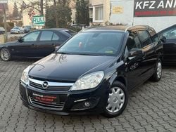 Schwarz Gebraucht 2008 Opel Astra Kombi | 2.390 € (Guter Preis)