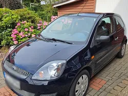Blau Gebraucht 2007 Ford Fiesta Kleinwagen | 2.250 € (Fairer Preis)
