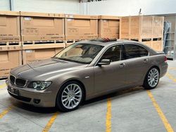 Gold Gebraucht 2007 BMW 745 Limousine | 11.800 €