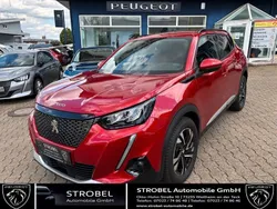 Elixierrot Gebraucht 2021 Peugeot 2008 Allure SUV | 18.490 € (Guter Preis)