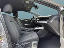 Silber Gebraucht 2022 Audi Q4 e-tron S-Line SUV | 26.799 € (Fairer Preis)