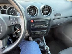 Schwarz Gebraucht 2008 Seat Ibiza Limousine | 3.350 € (Teuer)