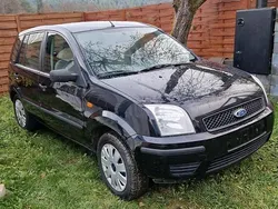 Schwarz Gebraucht 2005 Ford Fusion Kleinwagen | 1.700 € (Etwas zu teuer)