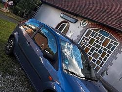 Blau Gebraucht 2006 Ford Fiesta Kleinwagen | 600 € (Superpreis)