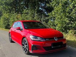 Rot Gebraucht 2017 VW Golf VII GTI Limousine | 15.700 € (Fairer Preis)