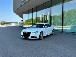 Weiß Gebraucht 2012 Audi S5 Design Coupé | 21.500 €