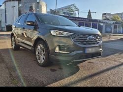 Grau Gebraucht 2019 Ford Edge Titanium SUV | 18.500 €