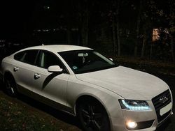 Weiß Gebraucht 2011 Audi A5 Sportback Kleinwagen | 6.500 € (Guter Preis)