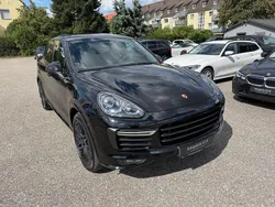 Schwarz Gebraucht 2016 Porsche Cayenne GTS Sport SUV | 38.950 € (Fairer Preis)