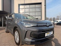 Grau Gebraucht 2025 VW Tiguan Life SUV | 33.900 € (Guter Preis)