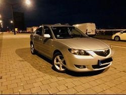 Grau Gebraucht 2005 Mazda 3 Limousine | 5.999 € (Teuer)