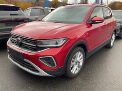 Kings red metallic Neu 2025 VW T-Cross Life SUV | 30.995 € (Fairer Preis)