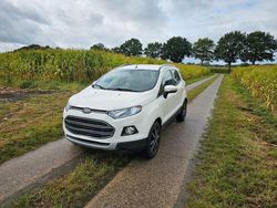 Weiß Gebraucht 2017 Ford Ecosport Titanium SUV | 9.799 € (Fairer Preis)