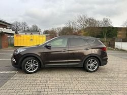 Braun Gebraucht 2016 Hyundai Santa Fe Premium SUV | 12.700 € (Fairer Preis)