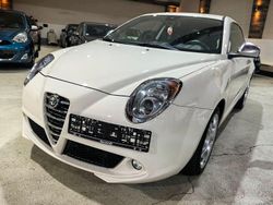 Weiß Gebraucht 2015 Alfa Romeo MiTo Turismo Kleinwagen | 7.700 € (Fairer Preis)
