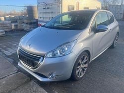 Grau Gebraucht 2013 Peugeot 208 Allure Kleinwagen | 2.999 € (Superpreis)