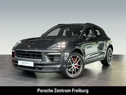 Grau Gebraucht 2024 Porsche Macan S SUV | 88.880 € (Teuer)