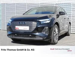 Schwarz (mythosschwarz) Gebraucht 2024 Audi Q4 Sportback e-tron S-Line SUV | 44.990 € (Fairer Preis)
