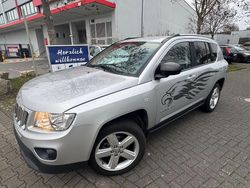 Silber Gebraucht 2011 Jeep Compass Limited SUV | 5.999 € (Fairer Preis)