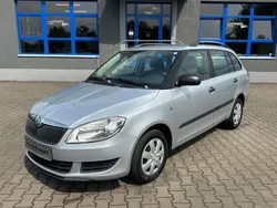 Silber Gebraucht 2011 Skoda Fabia Special Kombi | 2.950 € (Etwas zu teuer)