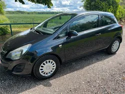 Schwarz Gebraucht 2014 Opel Corsa Energy Limousine | 4.900 € (Fairer Preis)