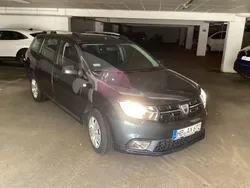 Grau Gebraucht 2018 Dacia Logan MCV Stepway Limousine | 8.490 € (Guter Preis)
