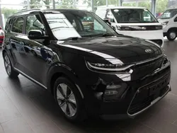 Schwarz Gebraucht 2021 Kia Soul EV Vision SUV | 20.490 € (Fairer Preis)