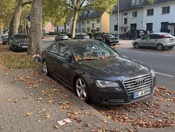 Grau Gebraucht 2011 Audi A8L Limousine | 11.000 € (Superpreis)