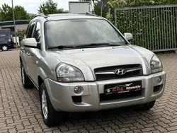 Gold Gebraucht 2009 Hyundai Tucson SUV | 5.499 € (Fairer Preis)