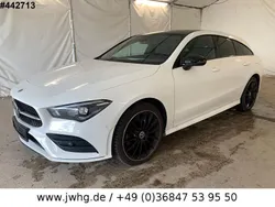 Weiß Gebraucht 2021 Mercedes CLA250e Shooting Brake AMG line Kombi | 26.950 € (Fairer Preis)