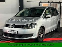 Silber Gebraucht 2015 VW Sharan Trendline Van / Kleinbus | 15.790 € (Fairer Preis)
