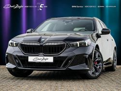 Saphirschwarzmetallic Gebraucht 2025 BMW 540 M Sport Limousine | 69.999 € (Superpreis)