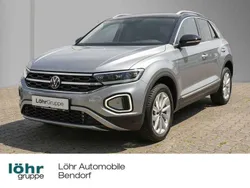 Pyrit silber metallic Gebraucht 2023 VW T-Roc Style SUV | 29.480 € (Fairer Preis)