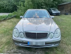 Grau Gebraucht 2003 Mercedes E270 Limousine | 1.800 € (Superpreis)
