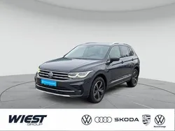 Uranograu Gebraucht 2022 VW Tiguan Elegance SUV | 28.880 € (Guter Preis)
