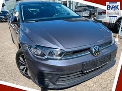 Grau Gebraucht 2023 VW Polo Move Limousine | 15.980 € (Guter Preis)