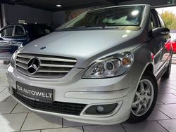 Silber Gebraucht 2006 Mercedes B150 Van / Kleinbus | 9.499 € (Teuer)