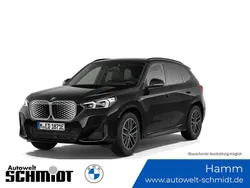Saphirschwarz Neu 2025 BMW iX1 M Sport SUV | 49.999 € (Fairer Preis)