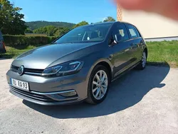 Grau Gebraucht 2019 VW Golf VII Highline Limousine | 16.000 € (Superpreis)