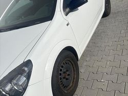 Weiß Gebraucht 2009 Opel Astra Coupé | 2.299 € (Fairer Preis)