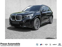 Schwarz Neu 2025 BMW iX1 M Sport SUV | 56.499 € (Fairer Preis)
