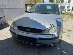 Silber Gebraucht 2001 Ford Mondeo Ambiente Limousine | 600 € (Superpreis)